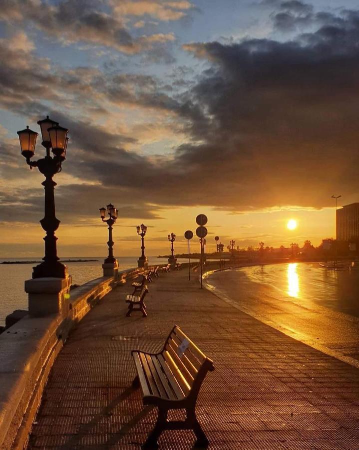 L'Incanto Del Borgo Antico- Locazione Turistica Bari Zewnętrze zdjęcie