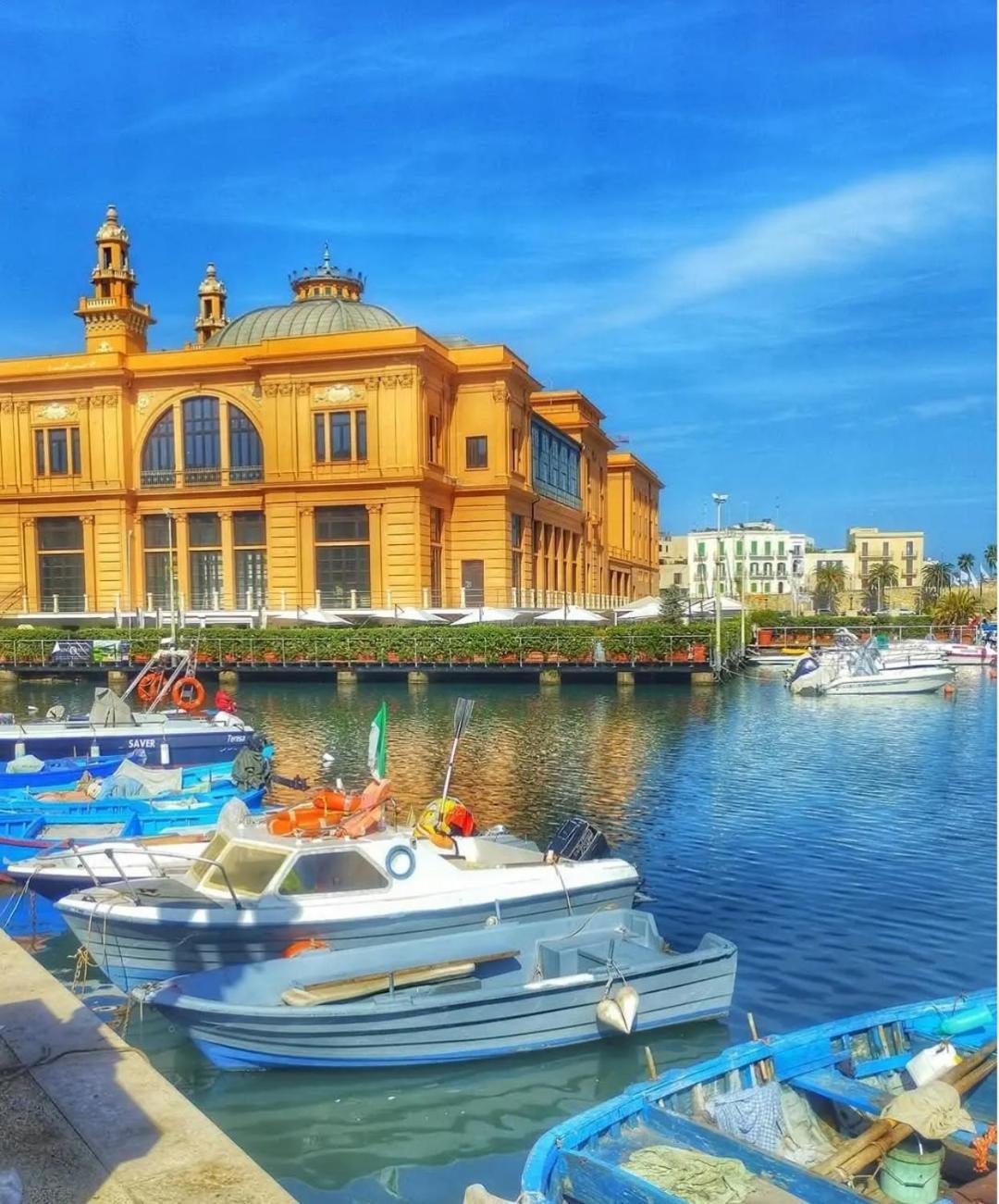 L'Incanto Del Borgo Antico- Locazione Turistica Bari Zewnętrze zdjęcie